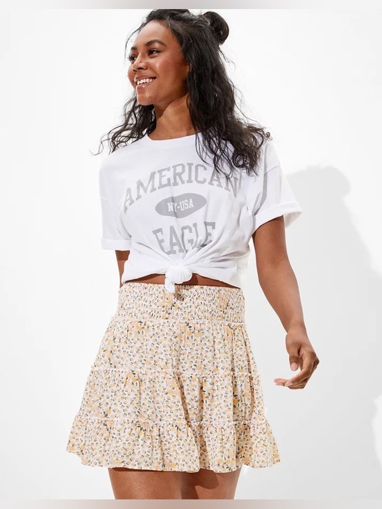 American Eagle Outfitters Dresses & Skirts - NWT AE Floral Smocked Tiered Mini Skirt